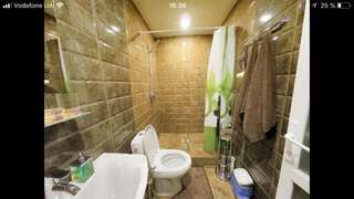 Отель На земской Бердянск Двухместный номер с 1 кроватью или 2 отдельными кроватями, общая ванная комната-14